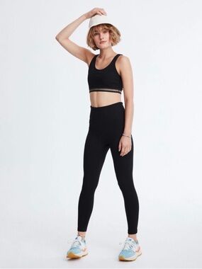 NWT SOLID & STRIPED ‘High Tide’ Ribbed Bra in “Blackout / Gold Foil” Size Small
